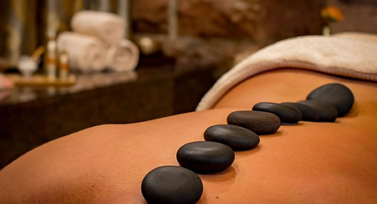 Benefícios da massagem para o corpo e a mente